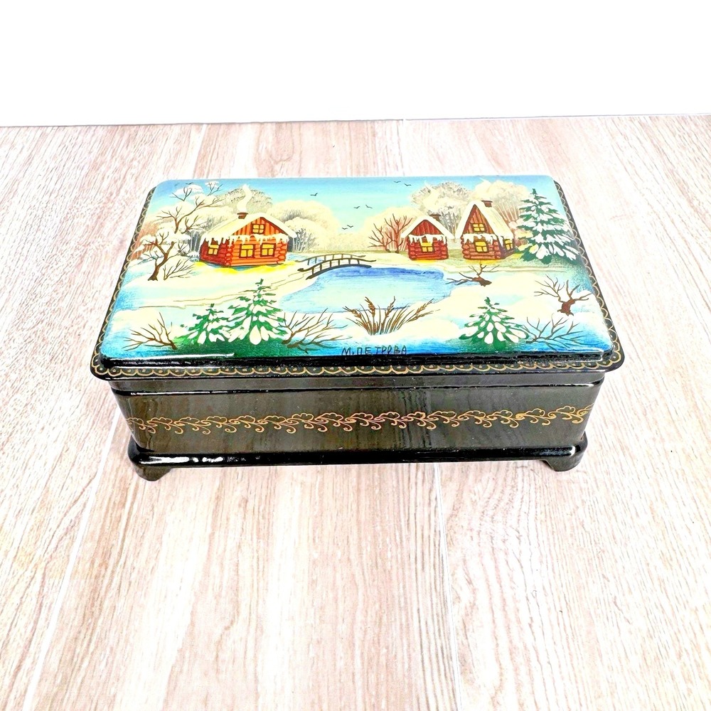 Vintage Lacquer Trinket Jewelry Box‎ Winter Village Scene Red Interior Signed